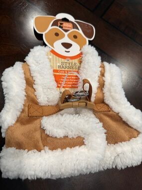 NWT- Dogs style harness Brown & White Faux-Shearling Style Harness